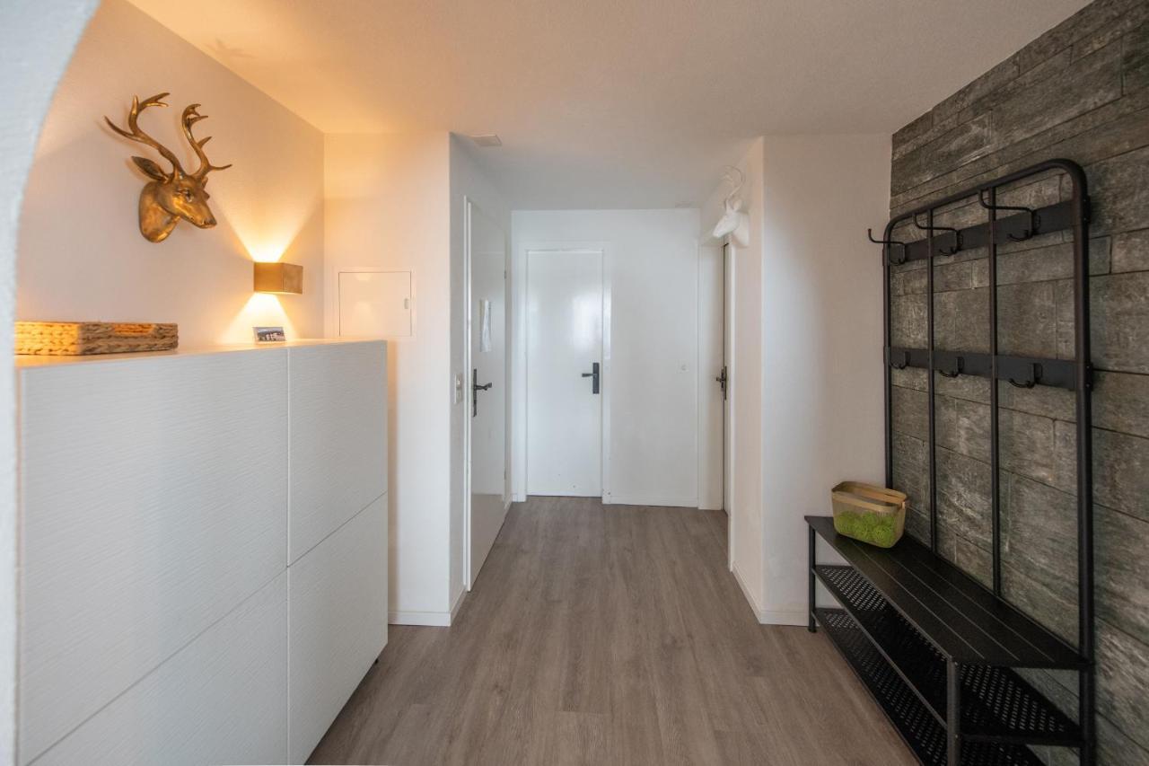Agrimonia - Moebilierte Ferienwohnung Mit Balkon 达沃斯 外观 照片