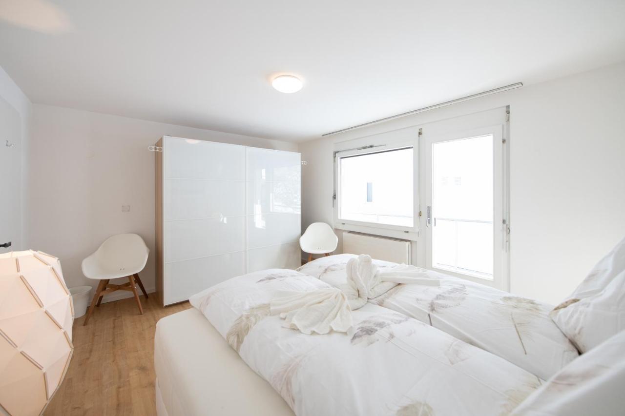 Agrimonia - Moebilierte Ferienwohnung Mit Balkon 达沃斯 外观 照片