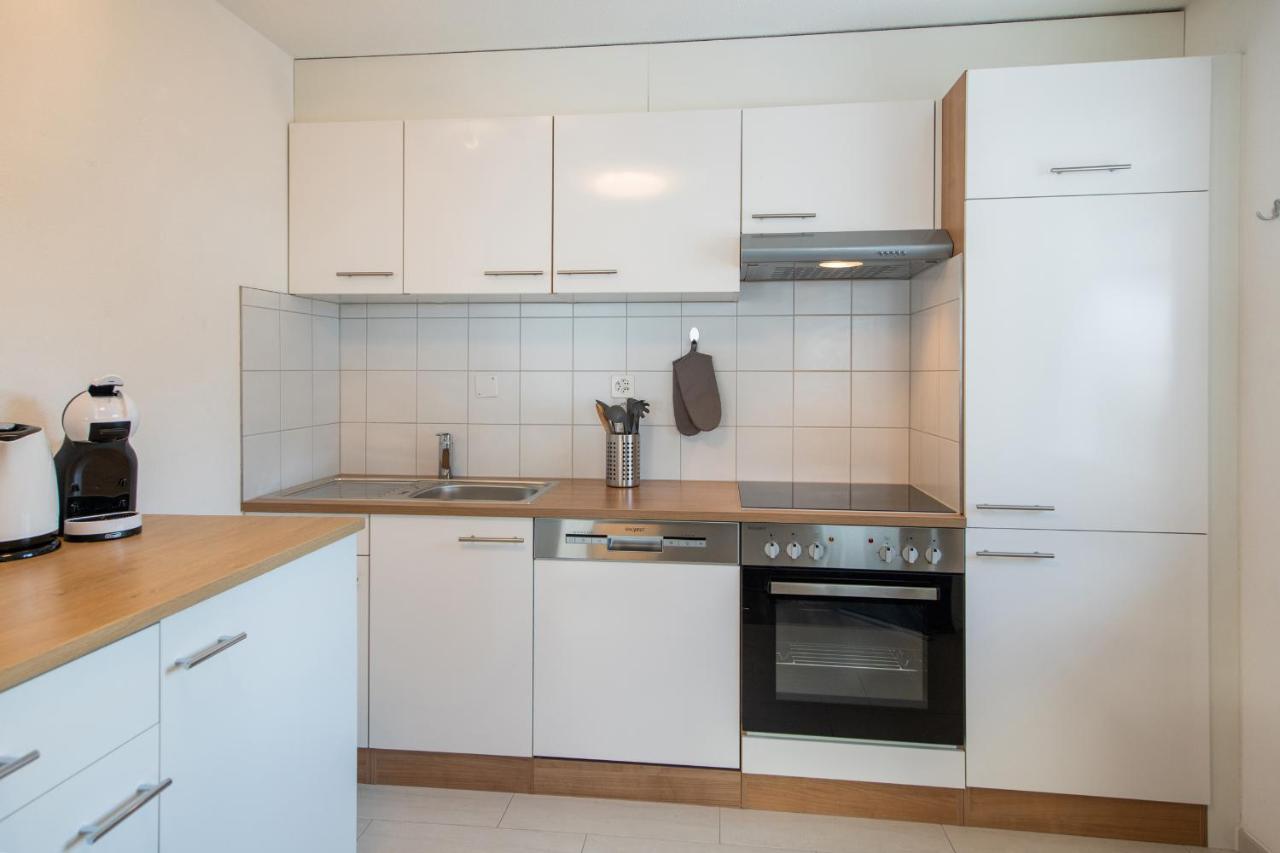 Agrimonia - Moebilierte Ferienwohnung Mit Balkon 达沃斯 外观 照片