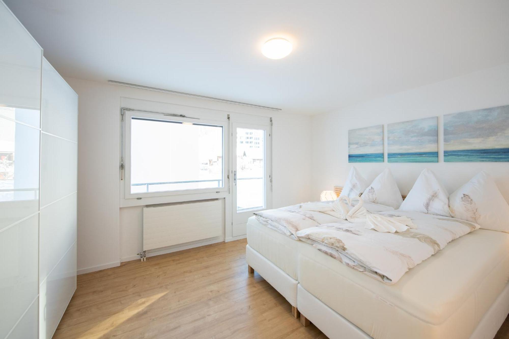 Agrimonia - Moebilierte Ferienwohnung Mit Balkon 达沃斯 外观 照片
