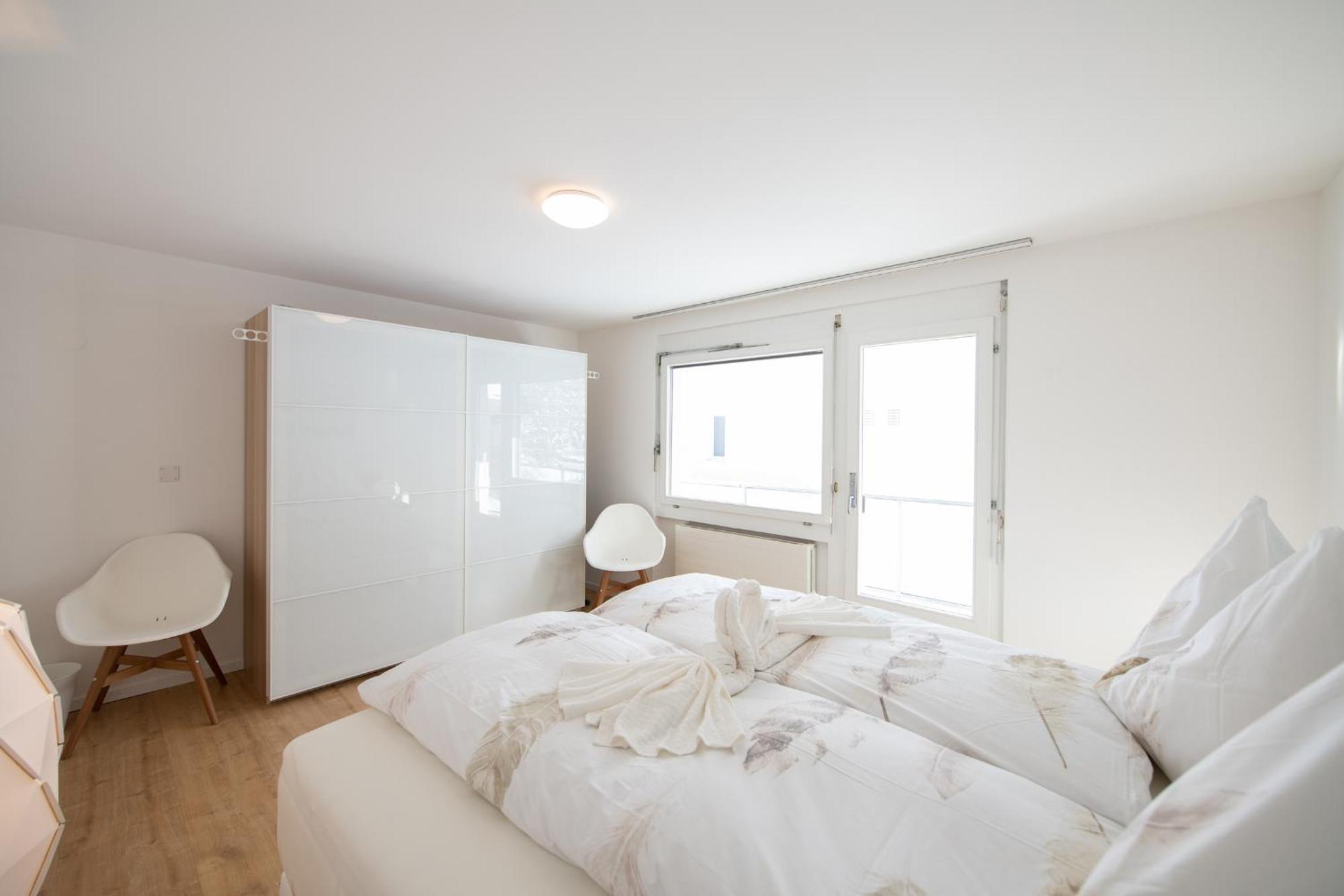 Agrimonia - Moebilierte Ferienwohnung Mit Balkon 达沃斯 外观 照片